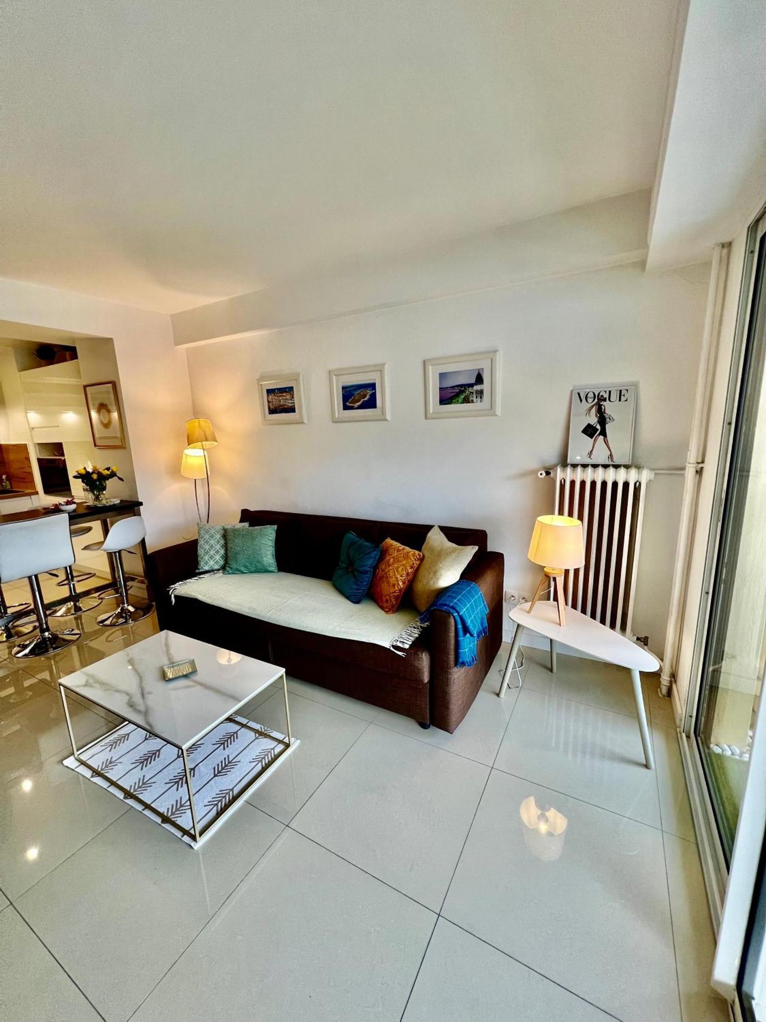 Appartement Cosy Calme Central-Terrasse Proche Palais Кан Екстериор снимка